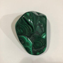 Load image into Gallery viewer, Striking Malachite from the Congo